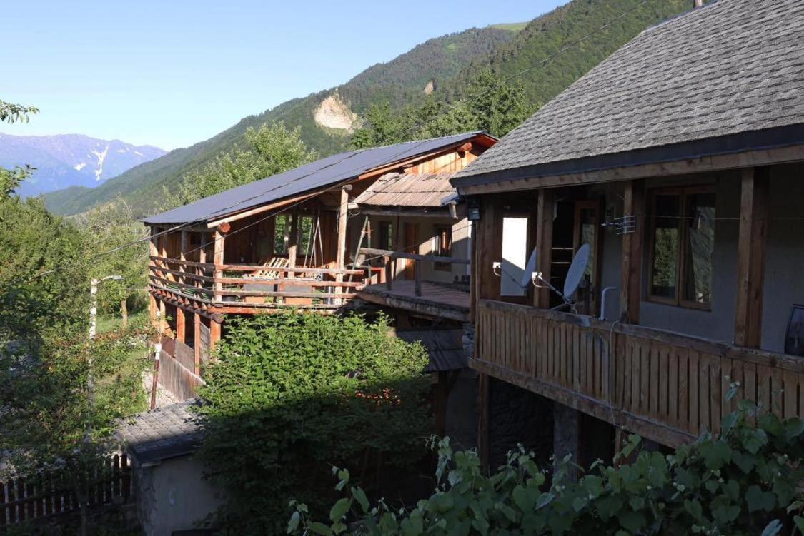 Mestialux Guesthouse Exterior photo