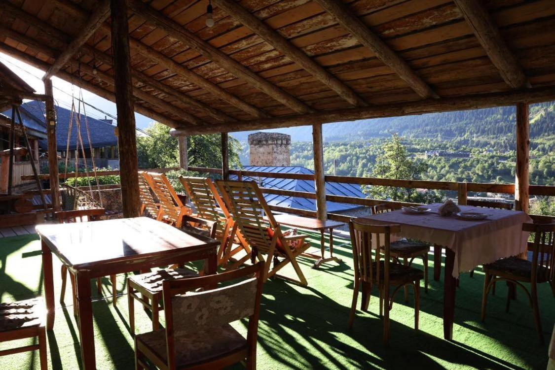 Mestialux Guesthouse Exterior photo