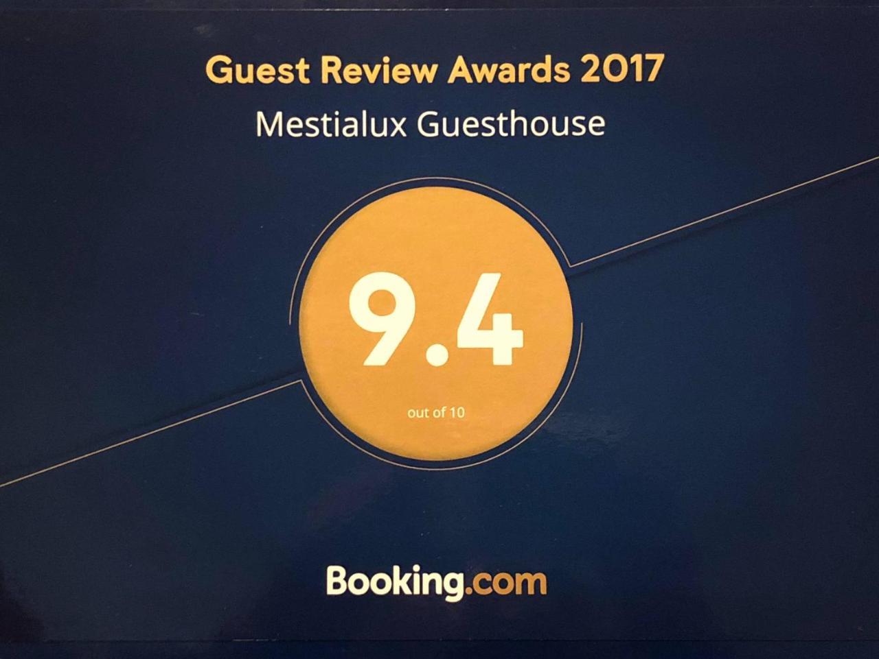 Mestialux Guesthouse Exterior photo